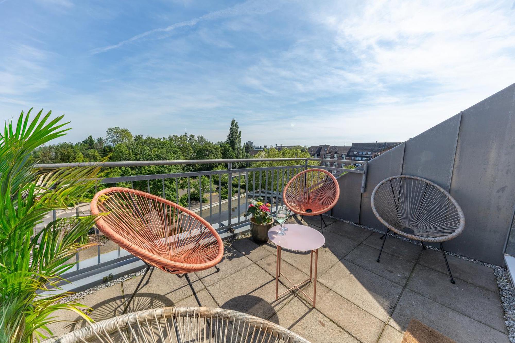 Mango Living I Stadtoase I Modern I 3 Schlafzimmer I 95 Qm I 9 Personen Monchengladbach Ruang foto
